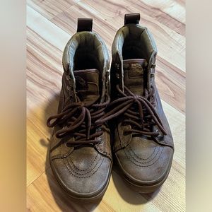 Vans sk8-hi MTE SIZE 10.5 brown